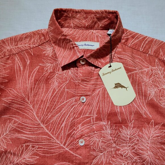 Tommy Bahama Other - Tommy Bahama Men's Medium Short Sleeve button down Shirt NWT